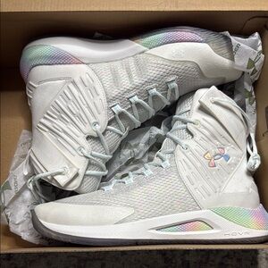 Under Armour White Athletic Shoes High Ankle Support